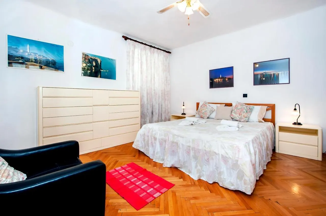 Carera Seaview Apartments Rovinj