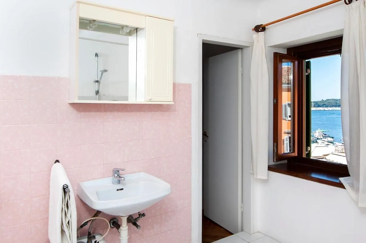 Carera Seaview Apartments Rovinj 0*,