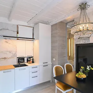 https://good-time-apartments.primorje-gorskikotar.com